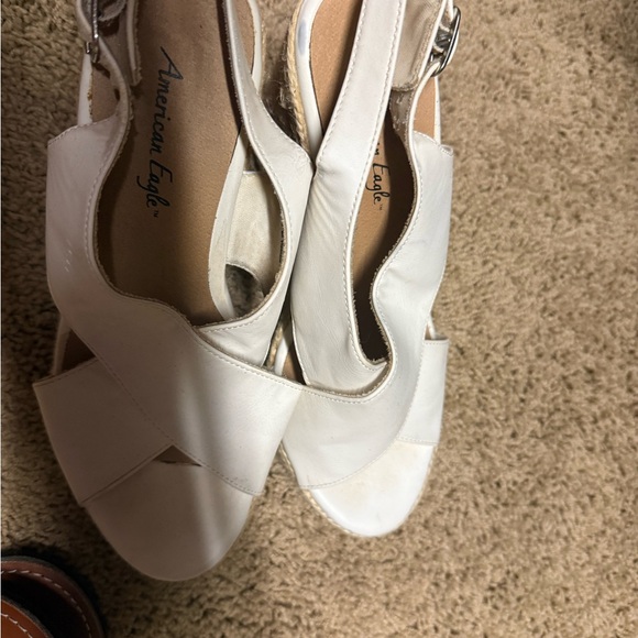 American Eagle Outfitters Shoes - American Eagle Outfitters Women's Cream Sandals